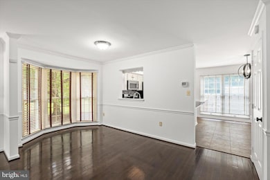 12329 Manchester Way, Woodbridge, VA 22192 - photo 7