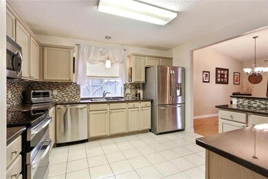 1127 Lori Dr, Slidell, LA 70461 - photo 5