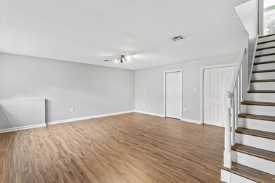 9 E Ridge Rd, MerriMacK, NH 03054 - photo 5