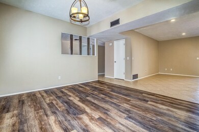 10051 N Oro Place, Tucson, AZ 85737 - photo 7