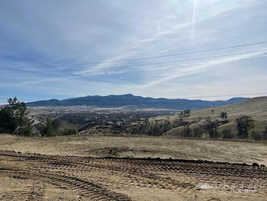 0 Dovetail Ct unit 9992185, Golden Hills, CA 93561 - photo 6