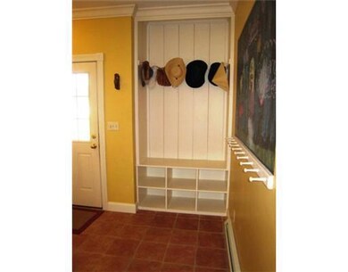 100 Hay Field Rd, Yarmouth, ME 04096 - photo 2