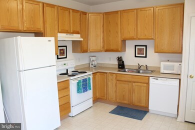 8 John Hall Dr unit 17, Ocean View, DE 19970 - photo 6