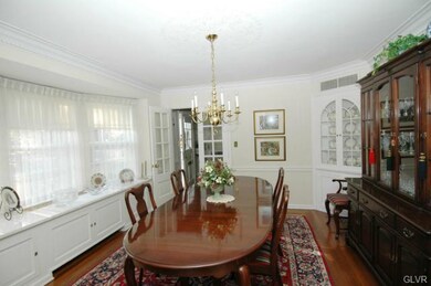 661 Edgeboro Blvd, Bethlehem, PA 18017 - photo 7