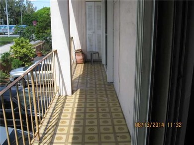 440 E 23rd St unit 1105, Hialeah, FL 33013 - photo 3