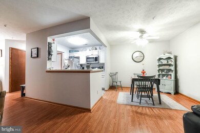 23140 Cobblestone Ln unit 205, California, MD 20619 - photo 3