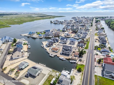 1105 Tahiti Dr, Forked River, NJ 08731 - photo 3