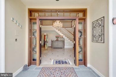 9809 Hall Rd, Potomac, MD 20854 - photo 5