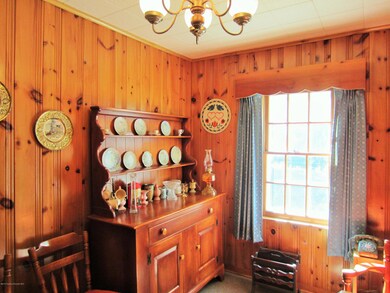 318 S Turnpike Rd, Dalton, PA 18414 - photo 7