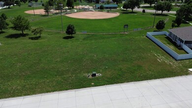 665 6th Ave, Columbus, NE 68601 - photo 5