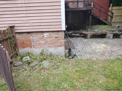 13 Catherine St, Albany, NY 12202 - photo 6