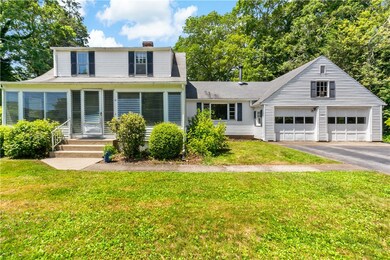 41 Peace Pipe Trail S, Wakefield, RI 02879 - photo 2