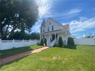 533 Laurel Hill Ave, Cranston, RI 02920 - photo 3