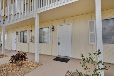 4617 Bayshore Dr unit H2, Naples, FL 34112 - photo 2