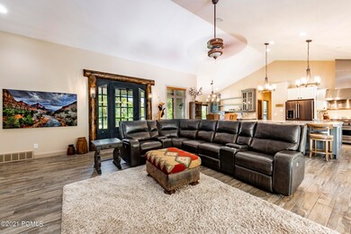 5_Great-Room_high_3724248