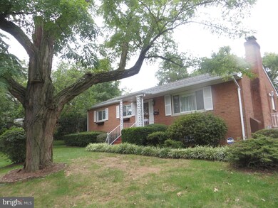 6400 Pickett St, Alexandria, VA 22306 - photo 4