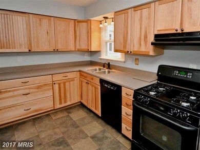 162 Polk Dr, Manassas Park, VA 20111 - photo 7