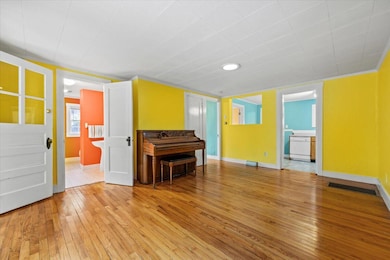 12 Dakota St, Portland, ME 04103 - photo 6