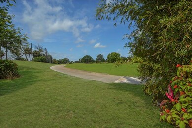BACKYARD GOLF COURSE VIEW