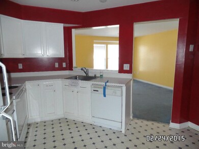 4212 Maple Path Cir, Nottingham, MD 21236 - photo 4