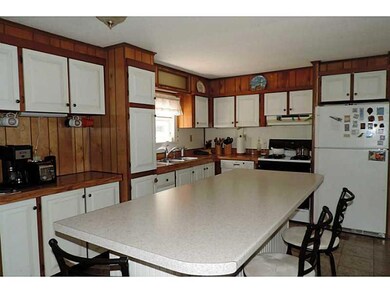 81 Grover Ln, Harpswell, ME 04079 - photo 3