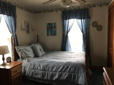 100 Juniper St, Shelbyville, TN 37160 - photo 4