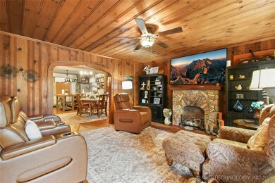 420 S 5th St, Ringling, OK 73456 - photo 5