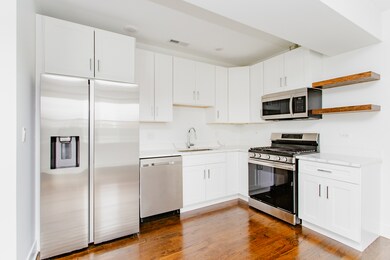 3087 N Elbridge Ave unit 1R, Chicago, IL 60618 - photo 4