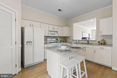 2712 Oak Leaf Ct, Odenton, MD 21113 - photo 7