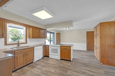 1107 S Meadowhaven Ln, Derby, KS 67037 - photo 7