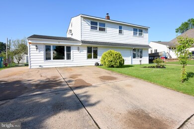 5 Almond Ln, Levittown, PA 19055 - photo 3