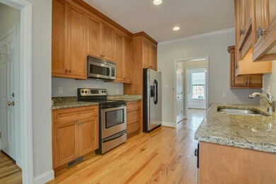 Kitchen w/ Granite