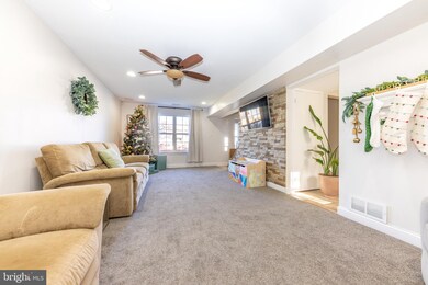 1302 Briarwood Dr, Williamstown, NJ 08094 - photo 5