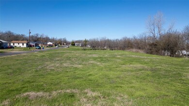 200 E Denton St, Ennis, TX 75119 - photo 3