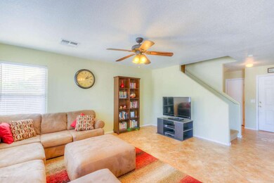 Living Room (3)