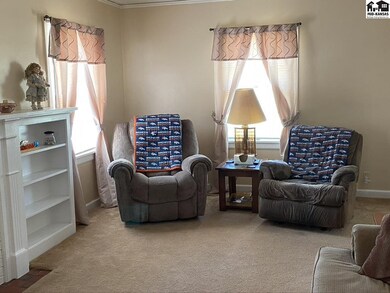 606 E Hancock St, McPherson, KS 67460 - photo 6