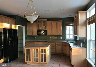 13213 Hampton Farm Ln, Brandywine, MD 20613 - photo 3