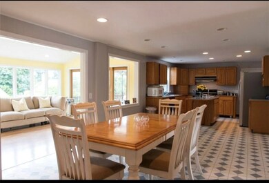 125 W Blue Ridge Rd, Cranston, RI 02920 - photo 3