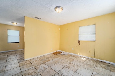 624 NW 3rd St, Webster, FL 33597 - photo 6