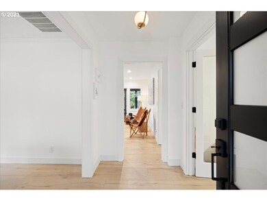 Entrance/Foyer