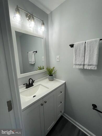 12407 Seabury Ln, Bowie, MD 20715 - photo 5