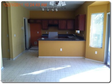 Kitchen with eat-in area
