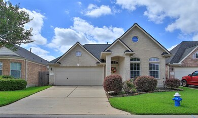 15934 Cottage Ivy Cir, Tomball, TX 77377 - photo 2