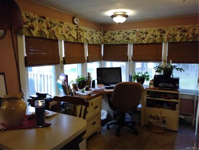 Breakfast nook