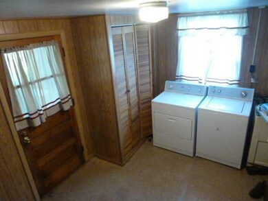 Other Plan. Large laundry room just a short distan