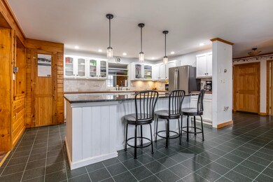 2 Carolyn St._W5_002