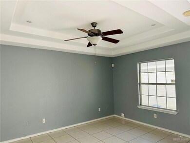 1310 Acme Ln unit 4, Edinburg, TX 78541 - photo 4
