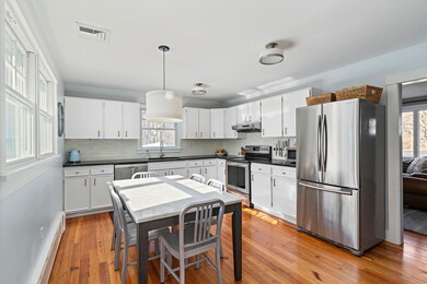 11 Pine Tree Ln, Vineyard Haven, MA 02568 - photo 7