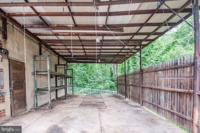 4000 Walnut Ave, Baltimore, MD 21206 - photo 5