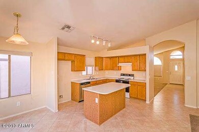 2304 E Smoke Tree Rd, Gilbert, AZ 85296 - photo 5